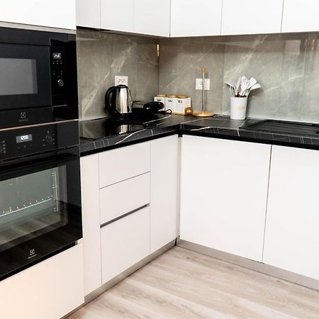 Signature Apartment 8 Tirana Eksteriør billede